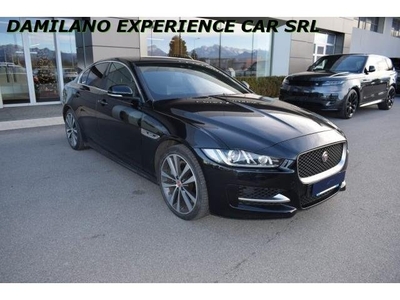 JAGUAR XE 2.0 D 180 CV AWD aut. R-Sport