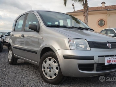 Usato 2003 Fiat Panda 1.1 Benzin 54 CV (3.100 €)