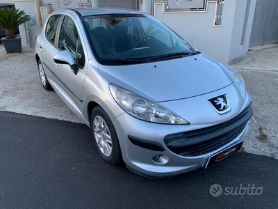 Usato 2007 Peugeot 207 1.4 Diesel 68 CV (5.100 €)