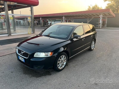 Usato 2009 Volvo V50 2.0 Diesel 136 CV (3.200 €)