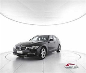 BMW Serie 3 Touring 320d xDrive Luxury del 2018 usata a Corciano