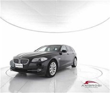 BMW Serie 5 Touring 520d Luxury my 13 del 2011 usata a Corciano