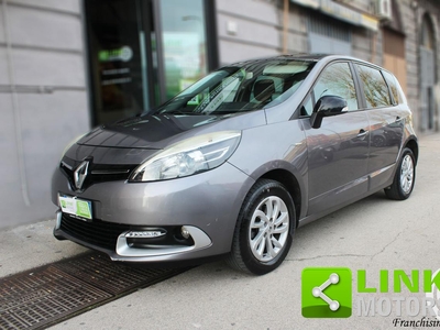 RENAULT Scenic XMOD 1.5 dCi 110CV Limited Usata