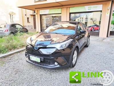 TOYOTA C-HR 1.8 Hybrid E-CVT Active GARANZIA INCLUSA Usata