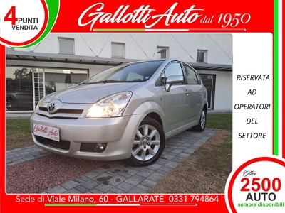 Toyota Corolla Verso 2.2 16V D-4D usato