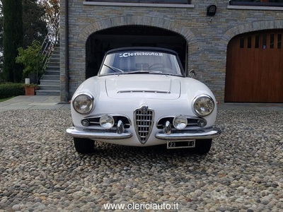 Usato 1960 Alfa Romeo Giulia Spider Benzin (80.000 €)