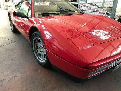 Usato 1986 Ferrari 328 3.2 Benzin 271 CV (130.000 €)