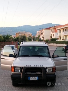 Usato 2001 Land Rover Discovery 2.5 Diesel 138 CV (8.300 €)