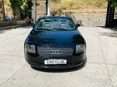 Usato 2002 Audi TT Roadster 1.8 Benzin 180 CV (6.900 €)