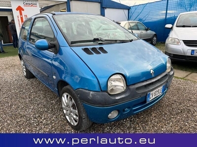 Usato 2005 Renault Twingo 1.1 Benzin 75 CV (2.400 €)