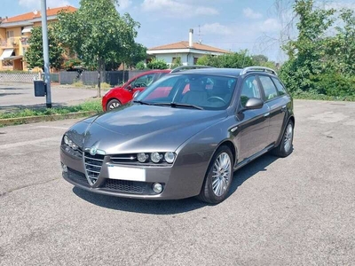 Usato 2008 Alfa Romeo 159 1.9 Diesel 150 CV (3.899 €)