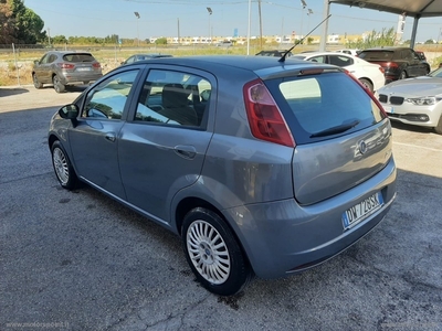 Usato 2009 Fiat Grande Punto 1.2 Diesel 75 CV (4.000 €)
