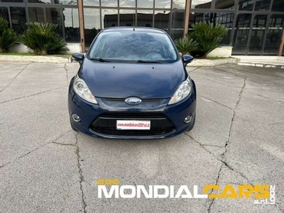 Venduto Ford Fiesta 1.4 3 porte Bz.- . - auto usate in vendita