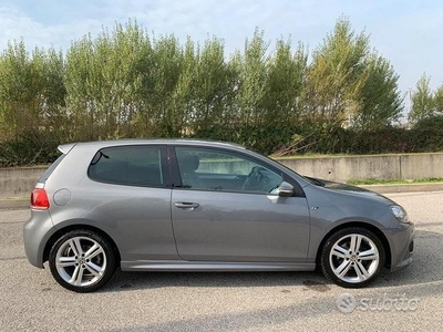 Usato 2011 VW Golf VI 1.6 Diesel 105 CV (6.900 €)