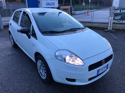 Venduto Fiat Grande Punto 5p 1.2 Actu. - auto usate in vendita