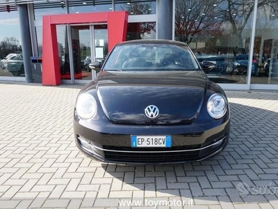 Usato 2013 VW Maggiolino 1.6 Diesel 105 CV (13.900 €)