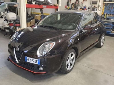 Usato 2017 Alfa Romeo MiTo 1.4 Benzin 77 CV (10.000 €)