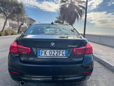 Usato 2017 BMW 318 2.0 Diesel 150 CV (14.900 €)