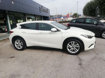 Usato 2017 Infiniti Q30 2.1 Diesel 170 CV (14.490 €)