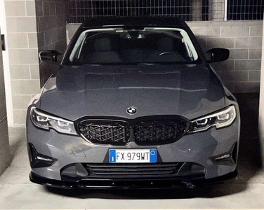 Usato 2019 BMW 320 2.0 Benzin 184 CV (33.000 €)