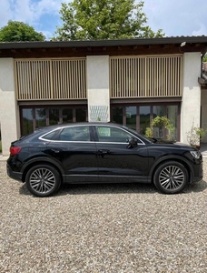 Usato 2020 Audi Q3 1.4 Benzin 150 CV (35.000 €)