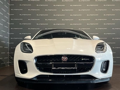 Usato 2020 Jaguar F-Type 2.0 Benzin 301 CV (51.000 €)