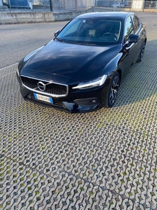 Usato 2020 Volvo S60 2.0 Benzin 190 CV (26.200 €)