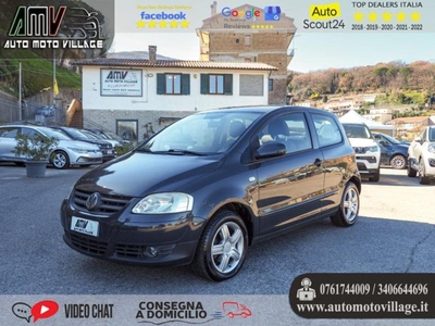 VOLKSWAGEN Fox