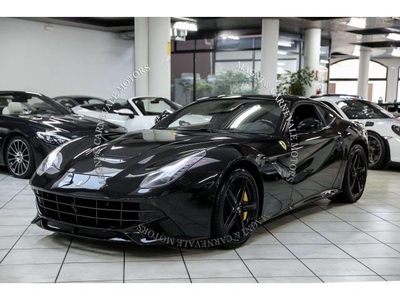 FERRARI F12 BERLINETTA|CARBONIO+LEDS|CARBON RACING SEATS|