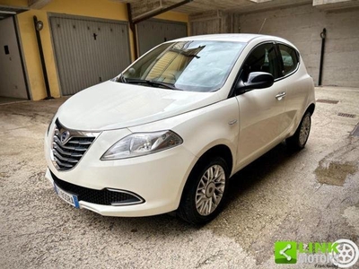 LANCIA YPSILON 0.9 TwinAir 85 CV 5 porte Metano Ecochic Gold