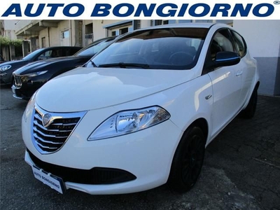 LANCIA Ypsilon 1.2 69 CV 5 porte GPL Ecochic Silver