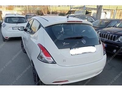 LANCIA Ypsilon 1.2 69 CV 5p. GPL Ecochic Gold