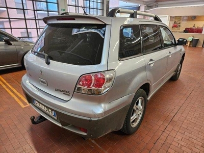 MITSUBISHI OUTLANDER 2.0 4WD Sport GPL GANCIO TRAINO