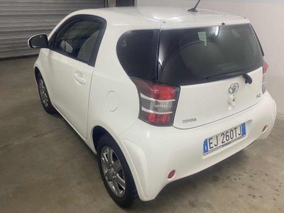 TOYOTA IQ 1.0 Sol