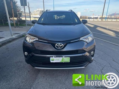 TOYOTA RAV4 2.0 D-4D 2WD Style