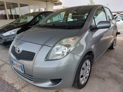 TOYOTA Yaris 2ª serie