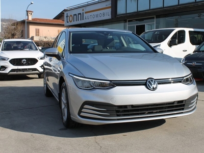 Volkswagen Golf 1.0 eTSI