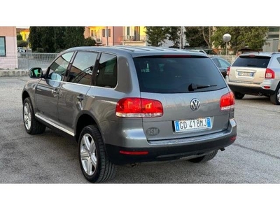 VOLKSWAGEN Touareg V6 TDI DPF tiptronic Exclusive