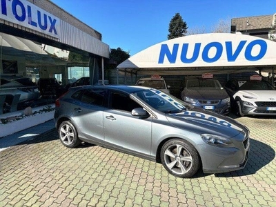 VOLVO V40 D2 'eco' Geartronic Kinetic