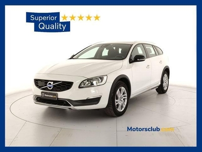 VOLVO V60 CROSS COUNTRY D3 Geartronic Business