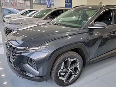 HYUNDAI Tucson 1.6 HEV aut.Exellence