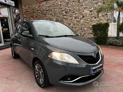 Lancia Ypsilon 1.3 MJT 95 CV -Restayling-2016