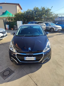 Peugeot 208 PureTech 82