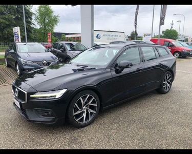 Volvo V60 (2018--->) D3 Geartronic Business Plus Diesel