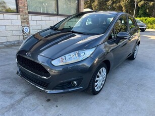 2016 FORD Fiesta