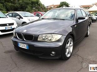 BMW - Serie 1 118d Attiva
