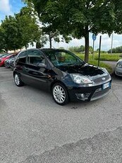 Ford Fiesta 1.6 TDCi 3p. Ghia