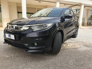 HONDA HR-V 1.5 i-VTEC Executive Navi