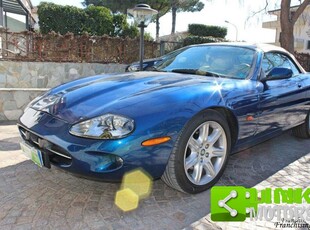 JAGUAR XK8 4.0 Convertibile Usata