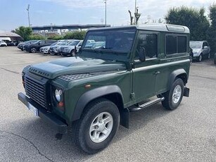 Land Rover Defender 90 2.4 TD4 Station Wagon ...